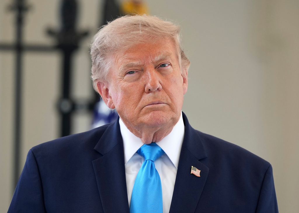 El gobierno de Trump investiga como amenaza nacional a quienes participaron en una misión humanitaria hacia Cuba | AP