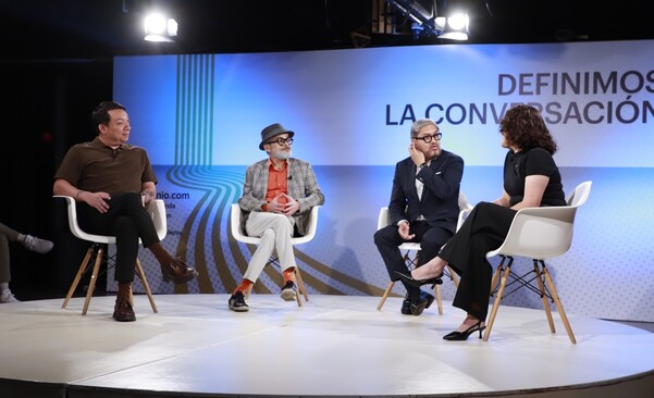 Periodistas se acercan a sus suscriptores