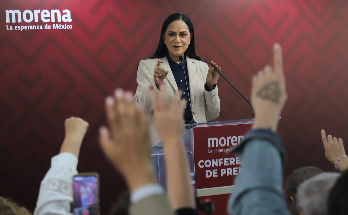 La presidenta nacional de Morena, Ariadna Montiel, se reunió con aspirantes de la eventuales gubernaturas de 2027. | Foto: Javier Ríos