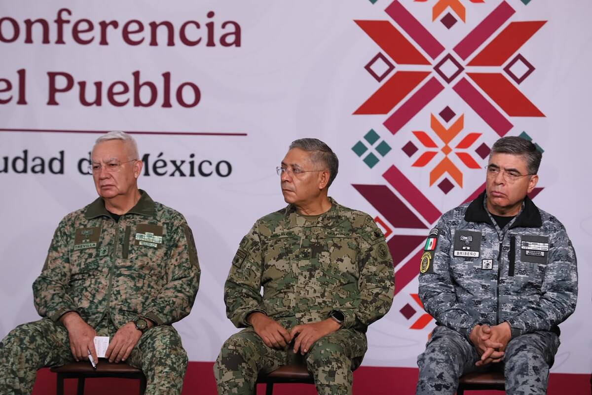 Raymundo Pedro Morales, secretario de Marina, durante la conferencia matutina de Claudia Sheinbaum. | Octavio Hoyos