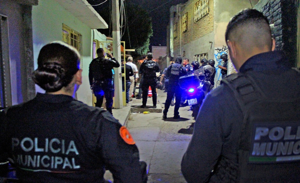 Violencia en bailes populares amenaza la tradición en La Laguna. | Roberto Amaya.