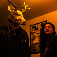 Adriana Martínez y Miguel Bastida conforman este dúo que fusiona trip hop y electrónica.