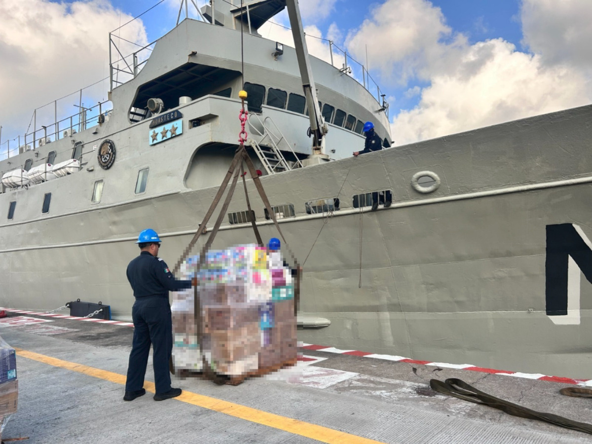 ARM Papaloapan y ARM Huasteco parten con ayuda humanitaria rumbo a Venezuela | SRE