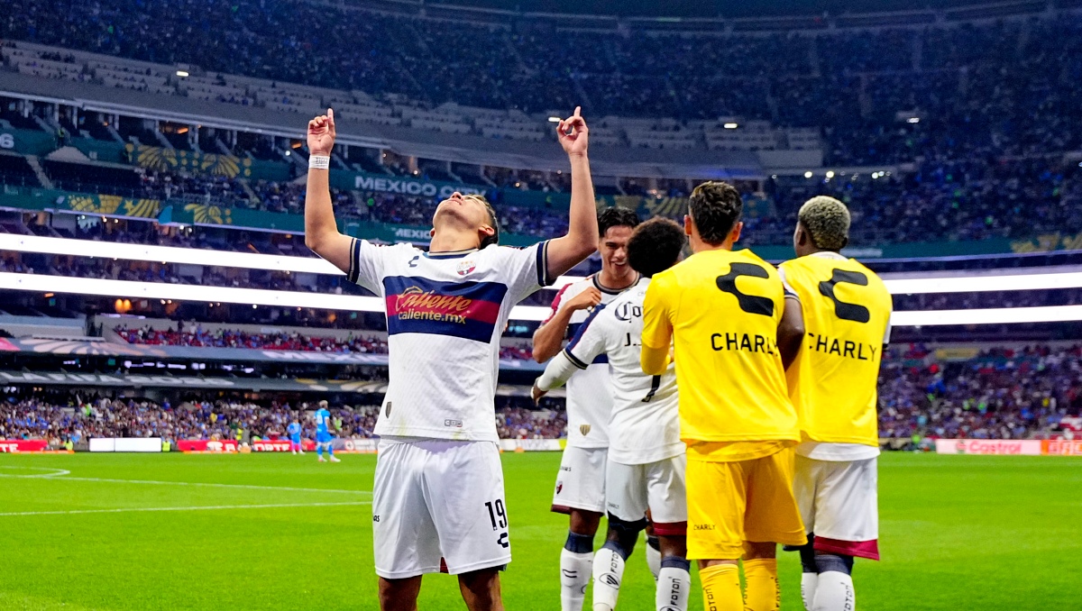 Atlante acaba con el invicto de Cruz Azul (Imago7)