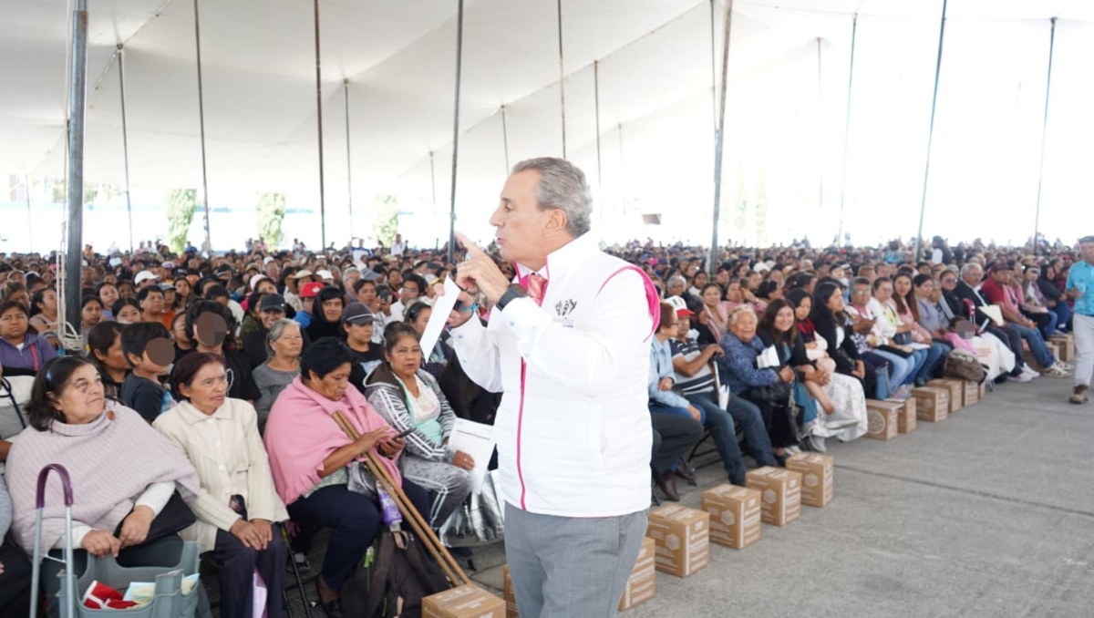 Chedraui entrega despensas en Bosques de San Sebastián, Puebla | Ayuntamiento de Puebla