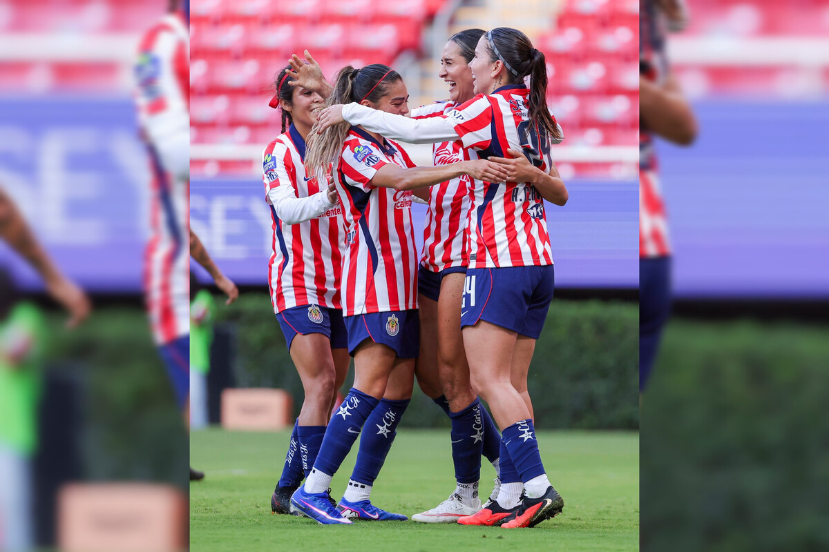 Chivas remontó y se llevó la victoria ante Querétaro.  (X @ Chivas Femenil)