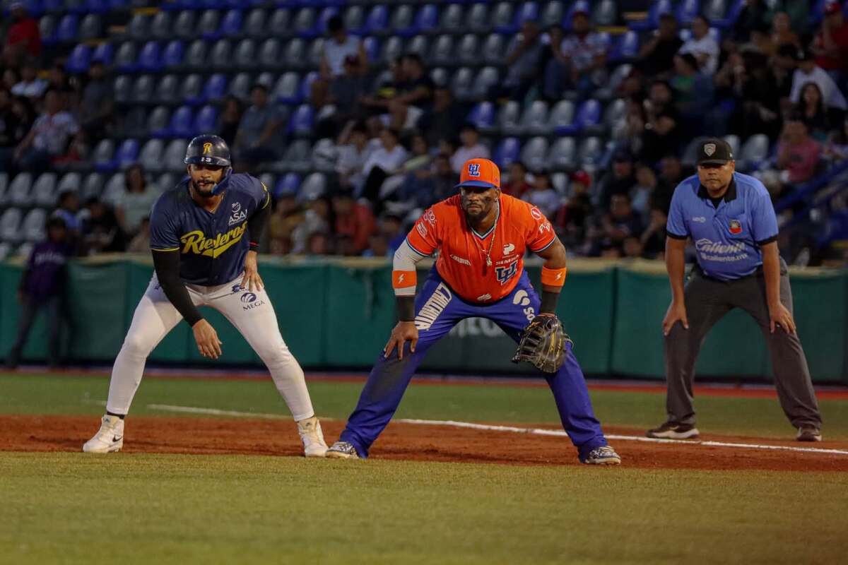Juego 2 Algodoneros vs Rieleros. | Redes Sociales: Facebook Algodoneros Unión Laguna