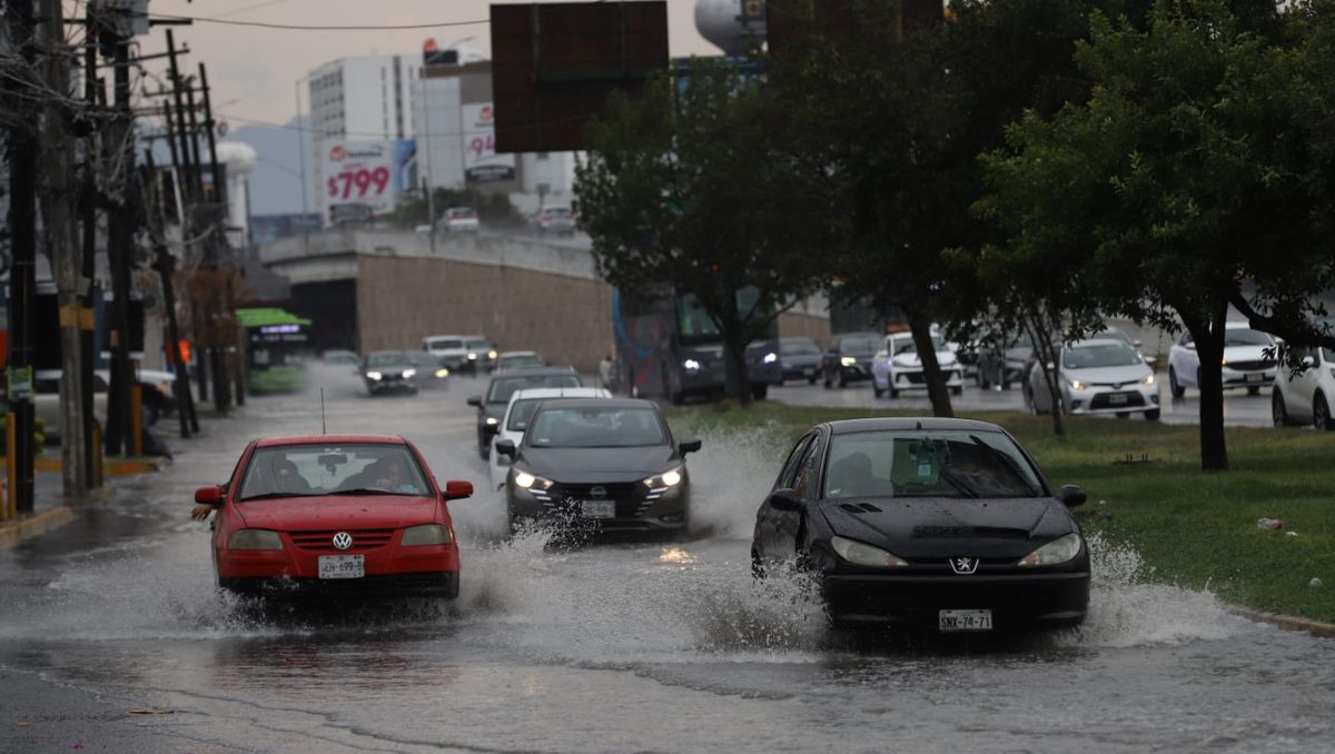 Las lluvias mantienen en alerta a las corporaciones de auxilio y vialidad | Luis Guerra