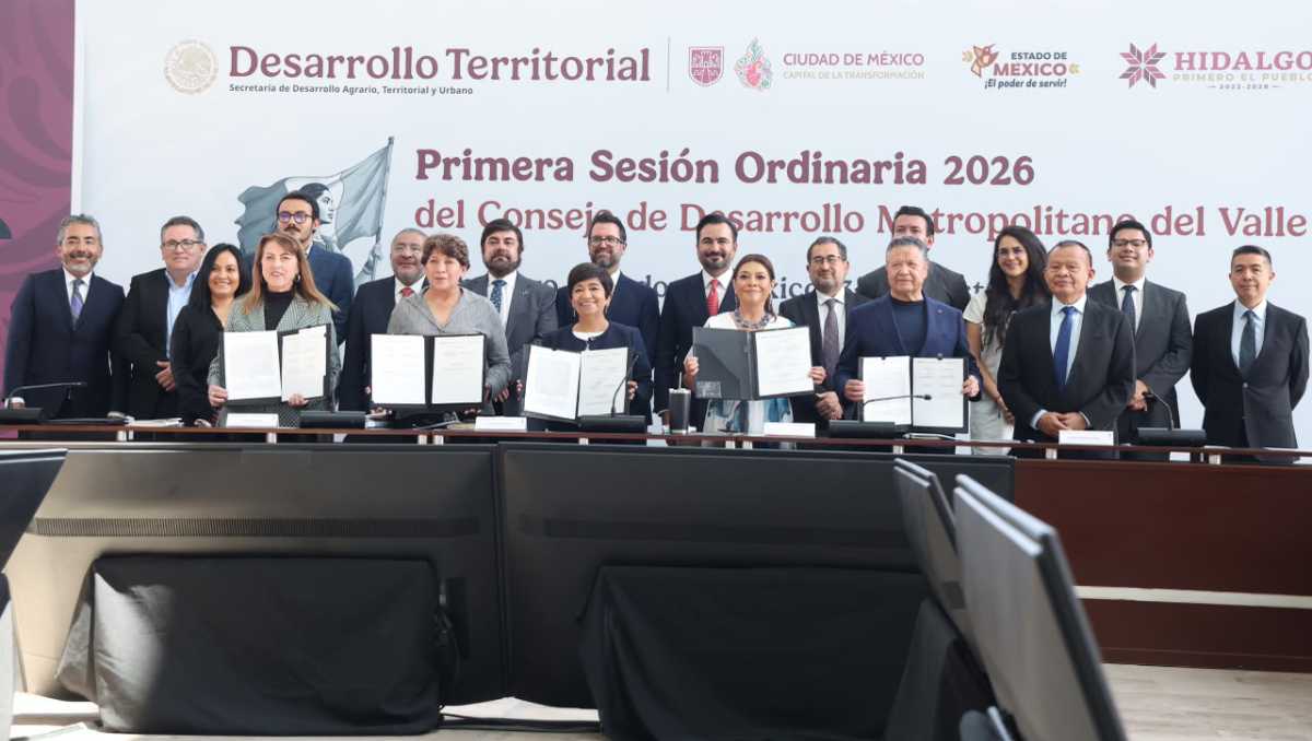 Delfina Gómez, Julio Menchaca, Margarita González y Clara Brugada aprobaron la integración. | Foto: Especial