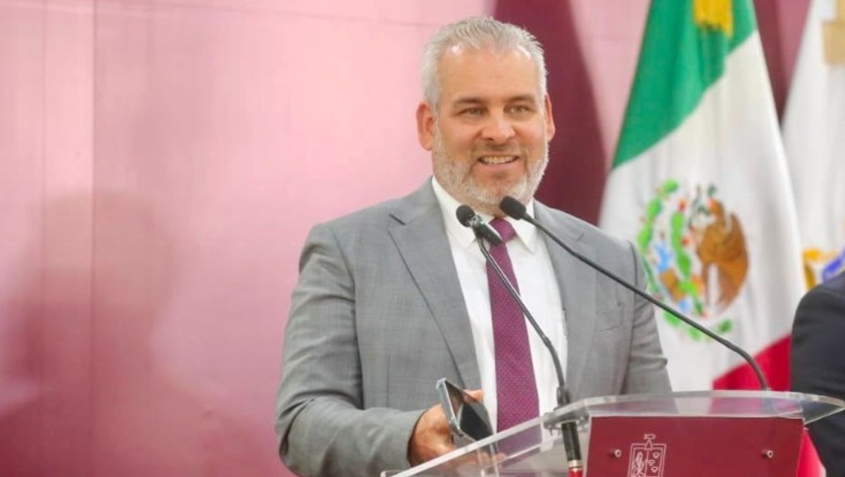 El gobernador de Michoacán aseguró que su visa para EU está vigente | FOTO: Especial