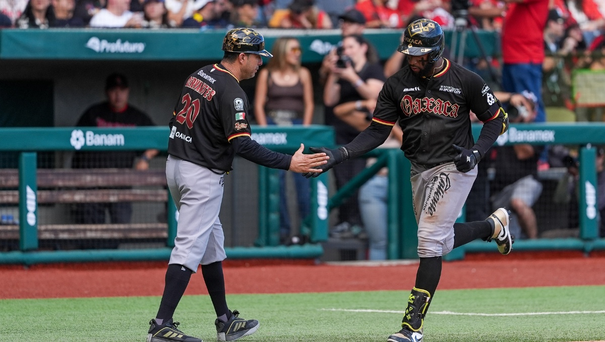 Guerreros vence a Diablos Rojos y amarra su boleto a los playoffs (Enrique Gutiérrez)