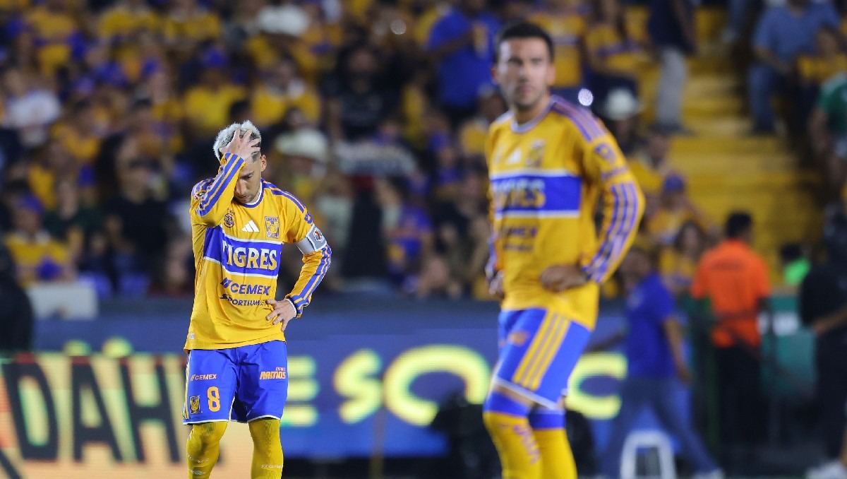 Los jugadores de Tigres lamentan el complicado arranque del equipo en el Apertura 2026. (Imago7)