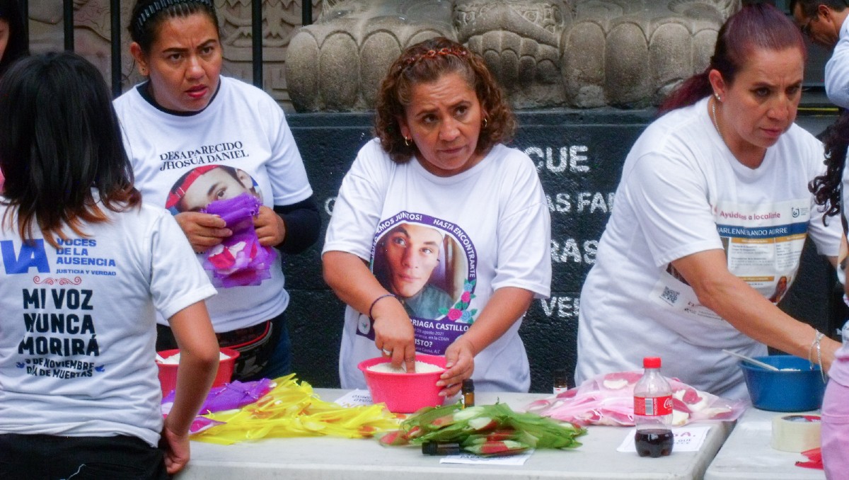 Madres buscadoras independientes se reunieron en el Centro de Atención Integral para la Búsqueda de Personas (CAIBP) | Foto: Miguel Álvarez