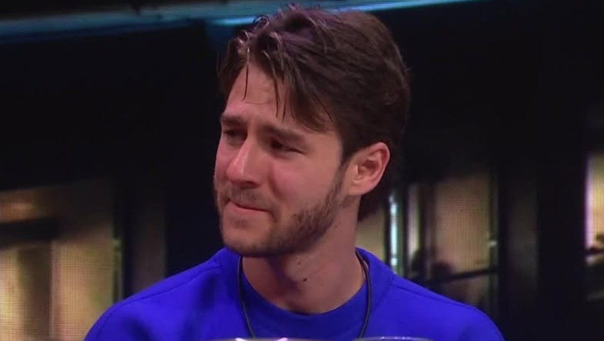 El joven influencer contó su historia familiar en el reality.| Especial