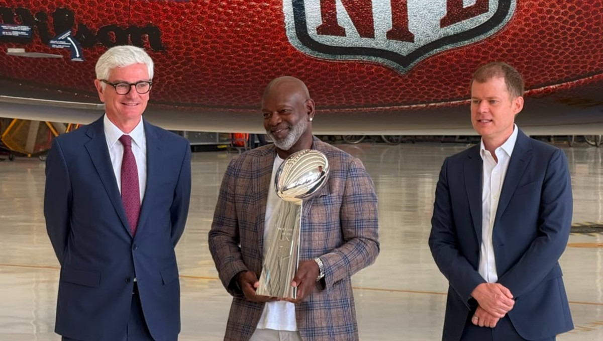 La NFL y Emmitt Smith presentan a Aeroméxico como nuevo patrocinador oficial (Michel Cruz)