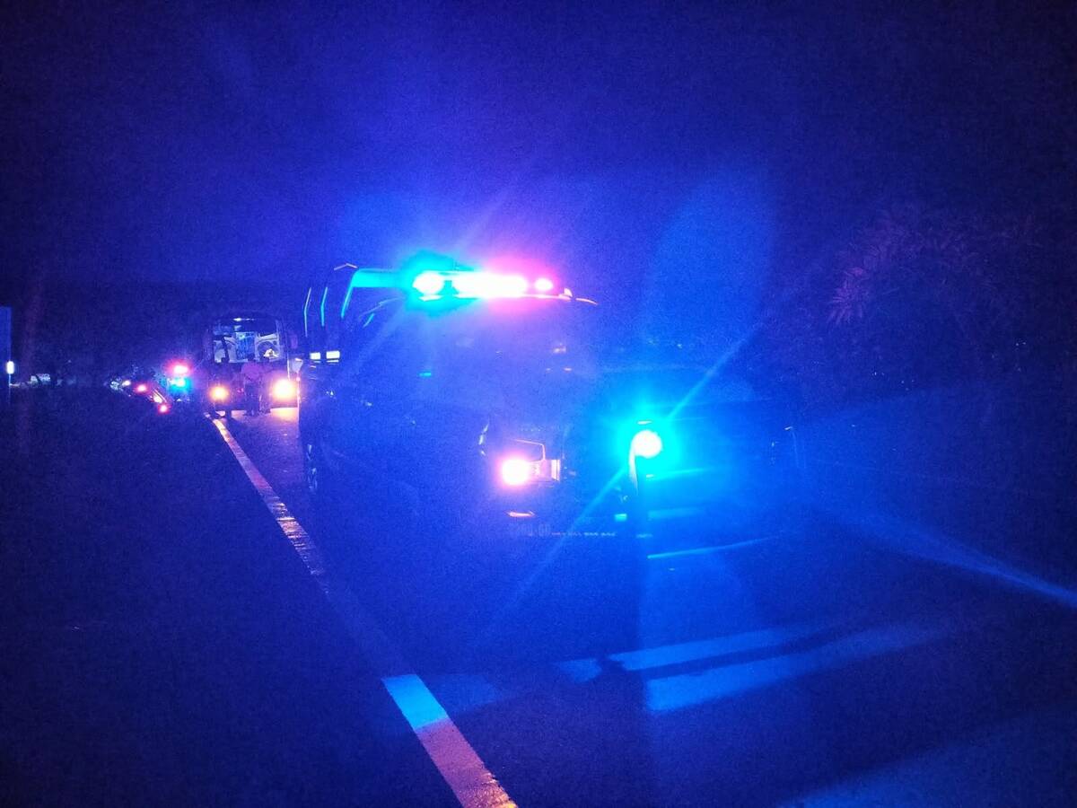 El vehículo usado para el crimen tenía luces similares a la de una patrulla.