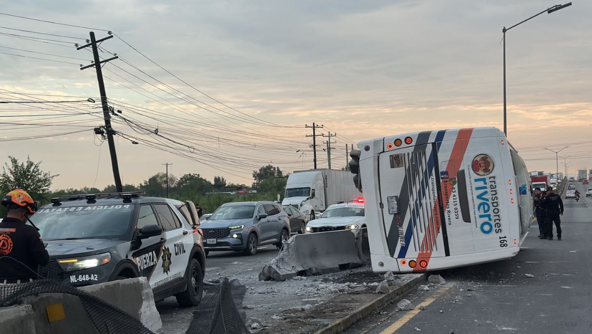 El accidente ocurió a la altura del kilómetro 17+700, en los límites entre Escobedo y Apodaca. Especial