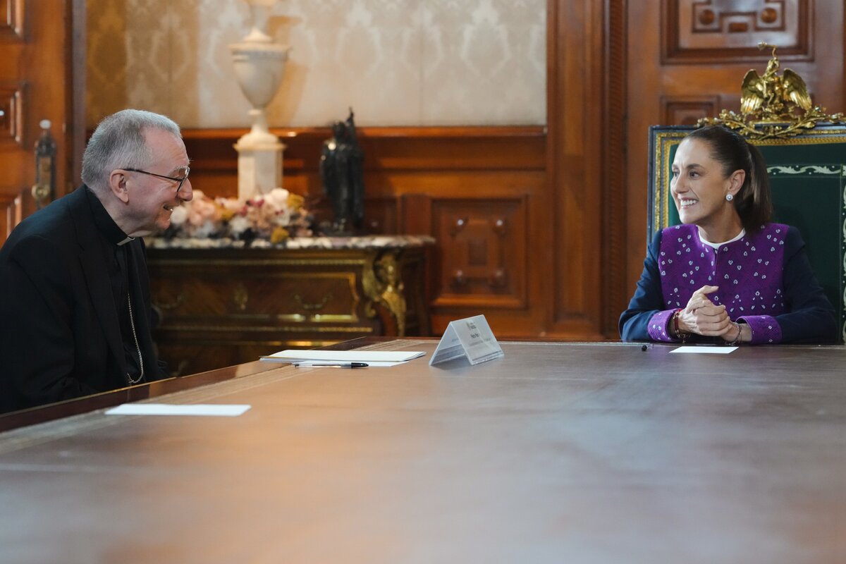 Claudia Sheinbaum se reúne con Parolin en Palacio Nacional | X: @Claudiashein