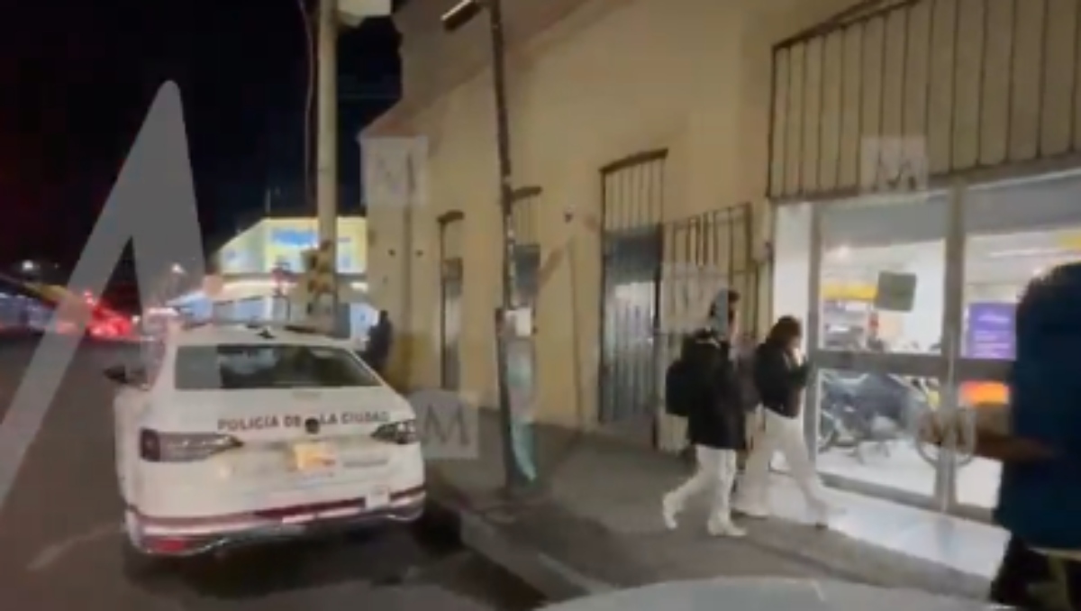 Detienen a 4 presuntos asaltantes tras robo a Coppel en Puebla | Daniel Hernández