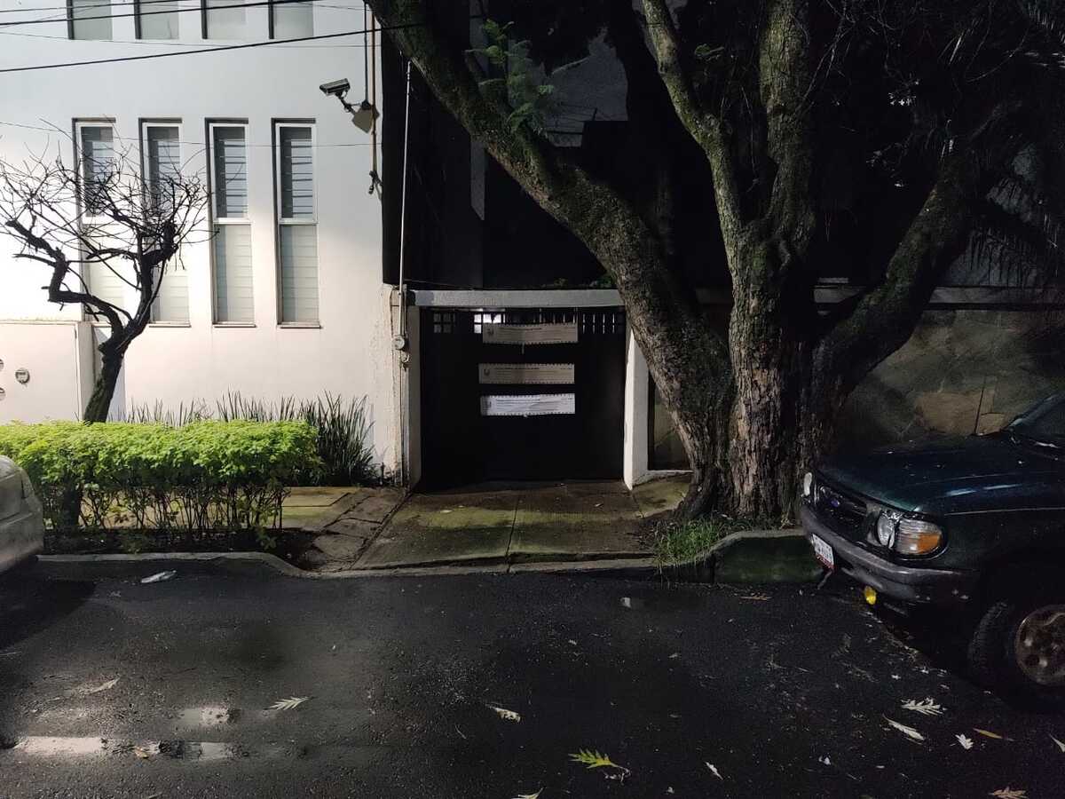 La casa estaba localizada en la calle Martín Mendalde.