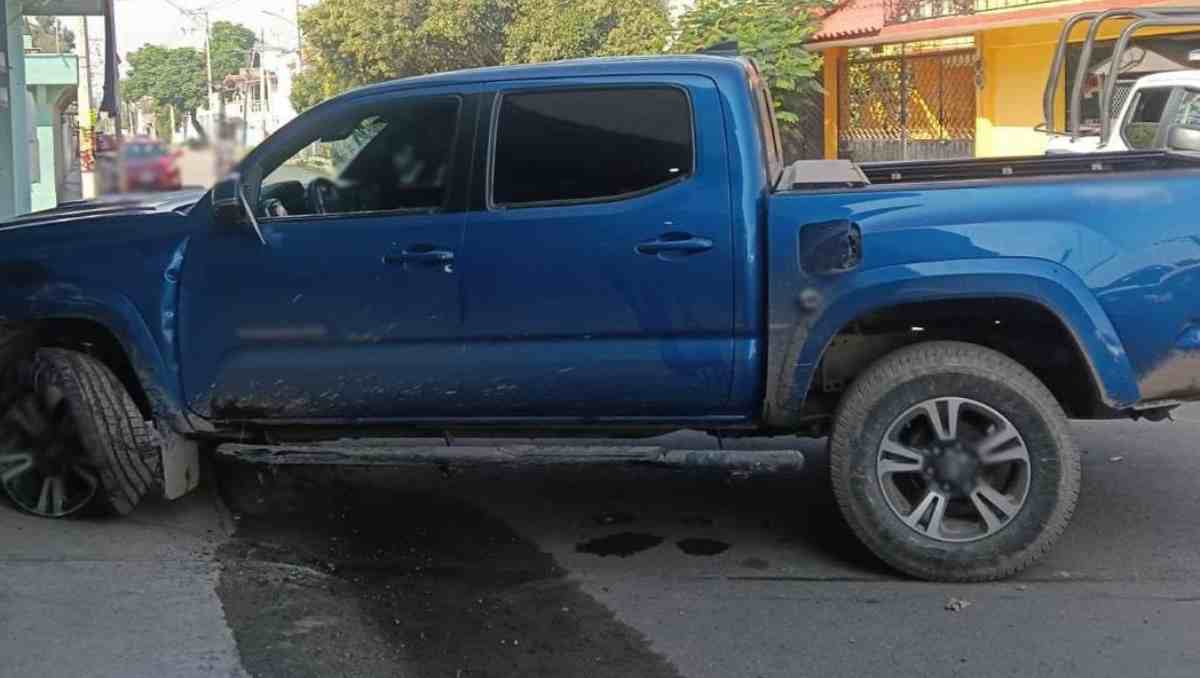 Un policía municipal fue atropellado durante la captura de un joven de 19 años en un operativo en Nextlalpan. | Foto: Especial