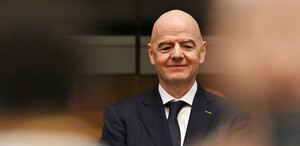 La FIFA pidió disculpas a las federaciones y al Consejo de Dirección después de que presentó el plan Forward Enterprise, pero respaldó a Gianni Infantino.
