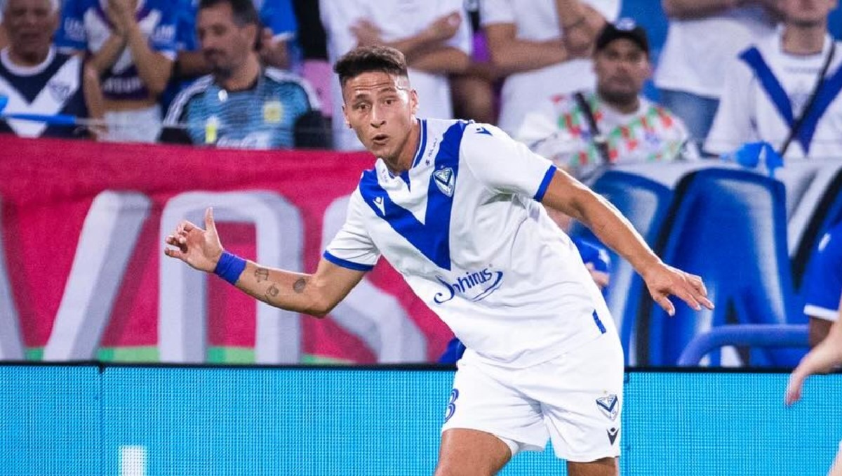 Florián Monzón arriba a Charlotte para completar su traspaso al Atlas (Instagram @florianmonzon1)