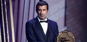 El exfutbolista portugués, Luis Figo pide la dimisión de Gianni Infantino como presidente de la FIFA.