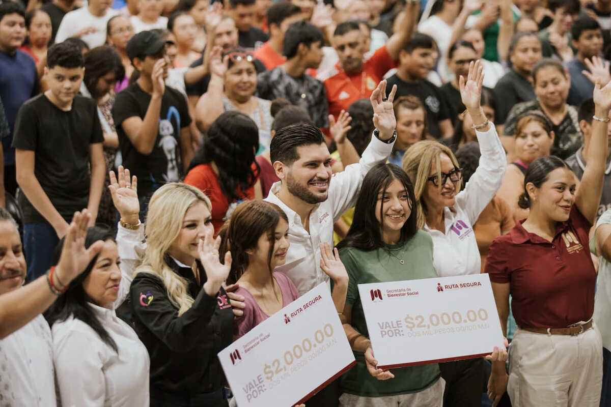 Mil estudiantes de Matamoros reciben apoyo de 2 mil pesos para ingresar al bachillerato