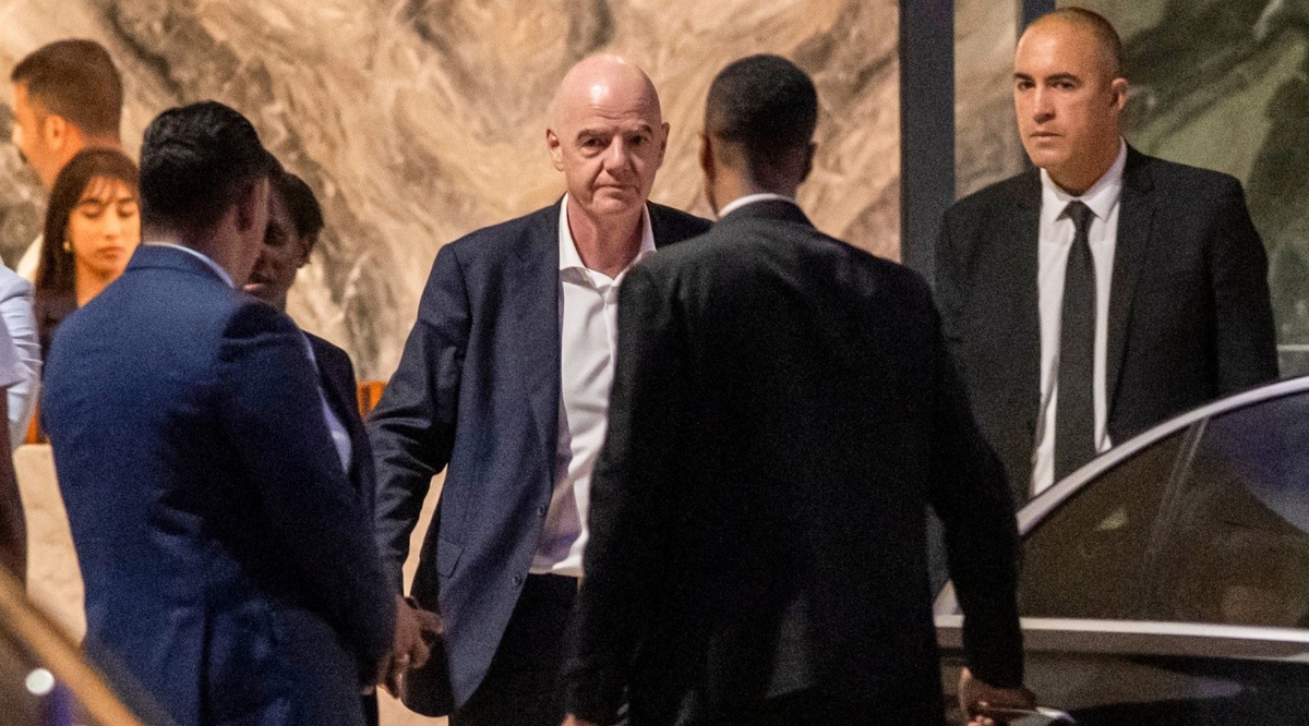 La reelección de Infantino como presidente de FIFA está en duda tras intentar privatizar el Mundial (AP)