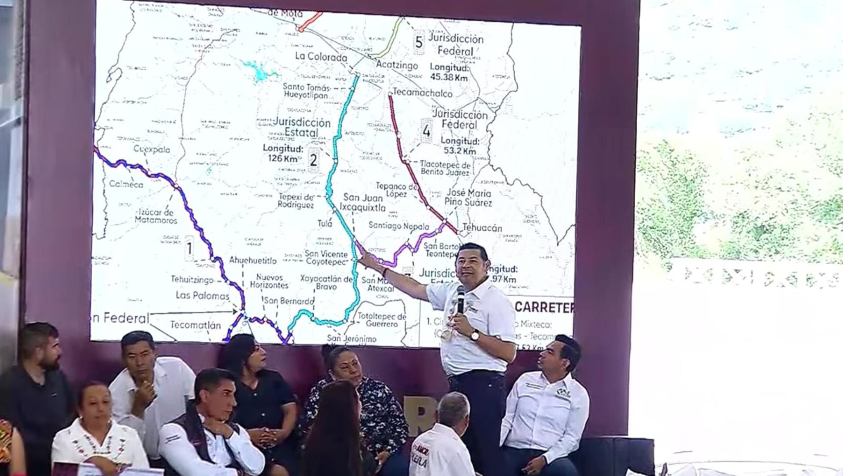 Carretera de Ixcaquixtla a Tehuacán arranca este año: Armenta | Captura de pantalla a transmisión del Gobierno de Puebla