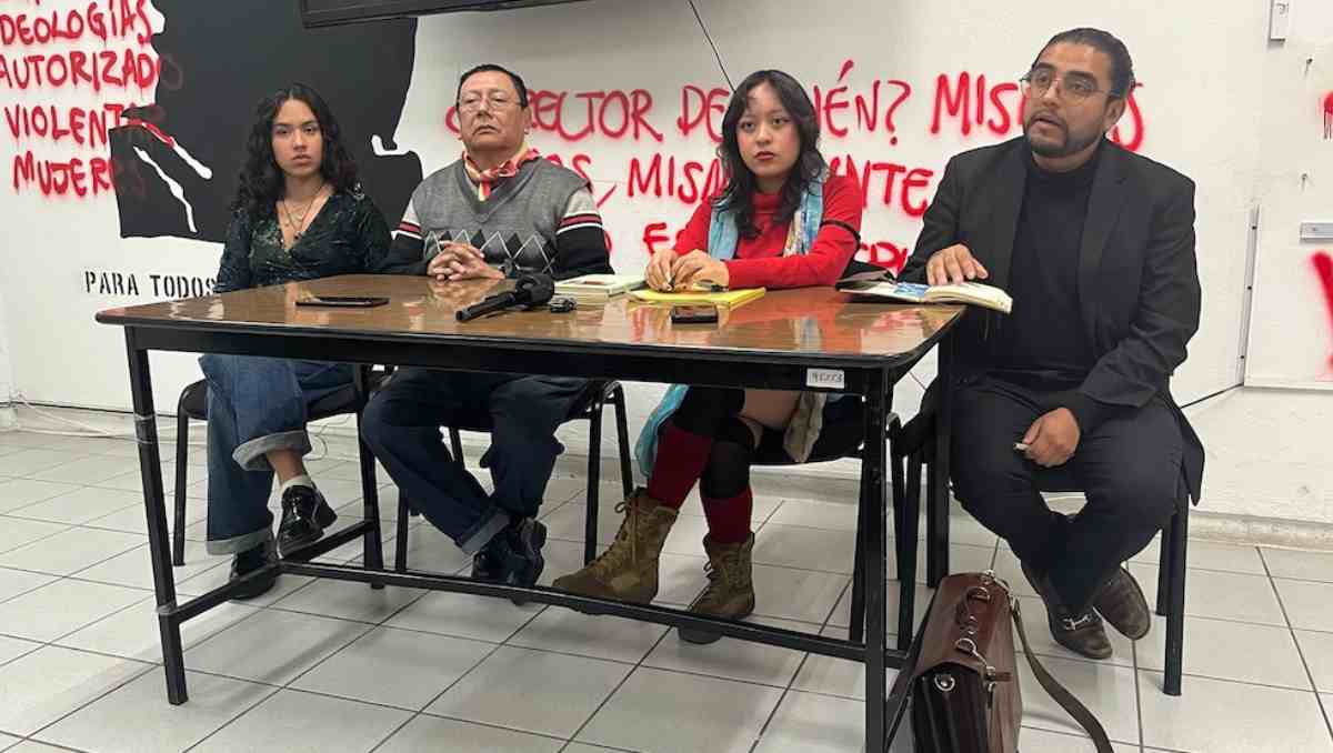 Estudiantes de Humanidades cuestionan que solo 37 jóvenes ingresaran a Filosofía, cuando la carrera ofrece 69 lugares. | Foto: Bernardo Jasso