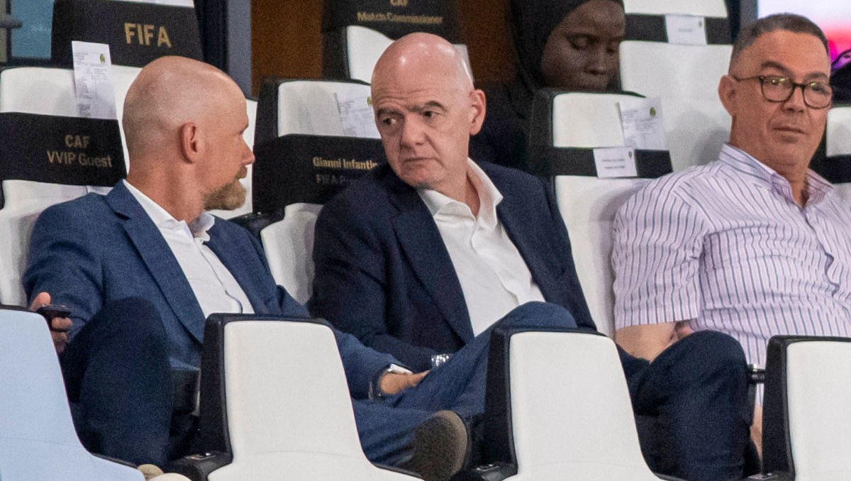 Federación Noruega pide la renuncia de Infantino por plan fallido para el Mundial (AP)