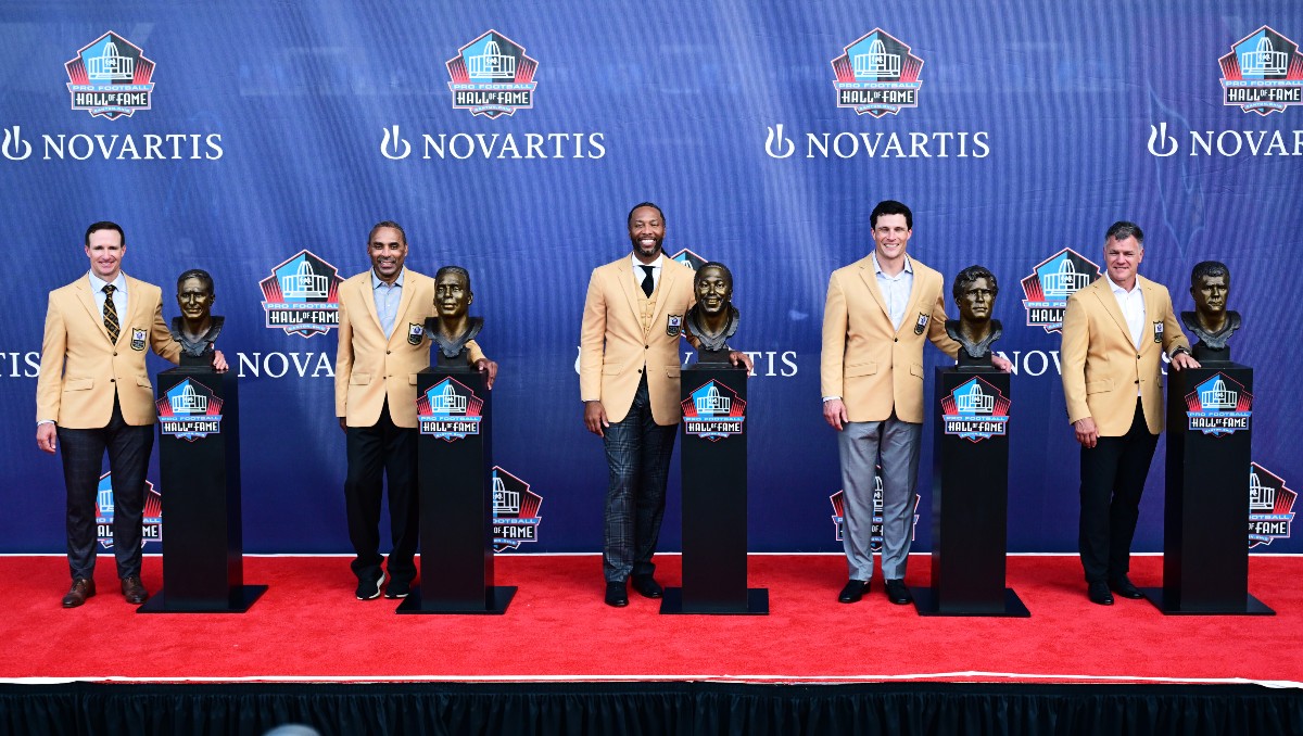 Cinco leyendas de la NFL ingresan al Salón de la Fama del Futbol Americano en su clase 2026 (AP)