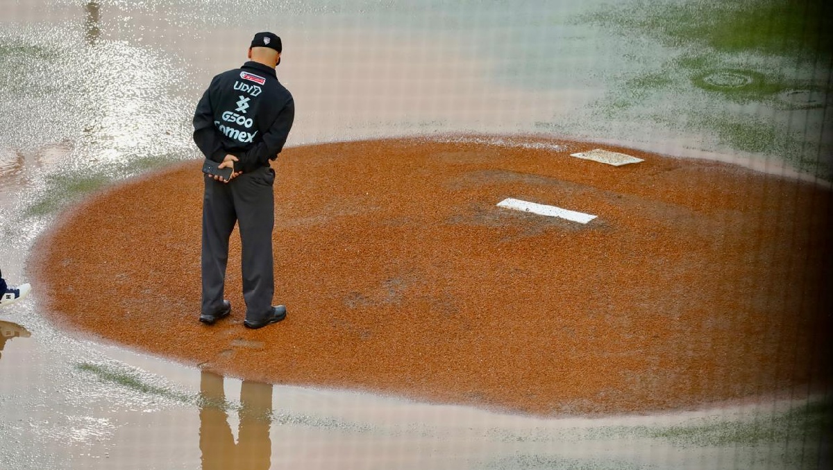 Primer partido de Playoffs entre Sultanes y Charros es pospuesto (Roberto Alanís)