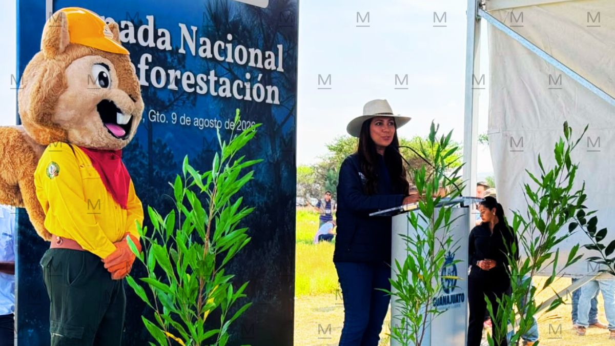 La Gobernadora de Guanajuato, Libia Dennise, encabezó el arranque de las jornadas desde San Felipe.  | Víctor Muñoz