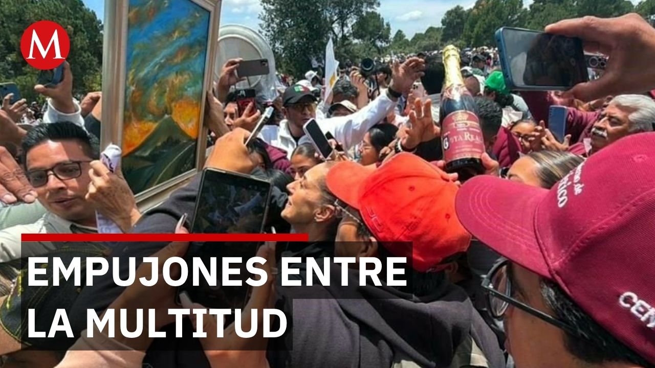 La presidente Claudia Sheinbaum regaña a policías por intentar abrir paso en Puebla