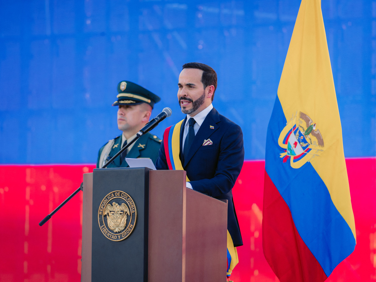 Abelardo De La Espriella pronuncia su primer discurso como nuevo presidente del país en el Cantón Militar de Pichincha, en Cali. | Reuters