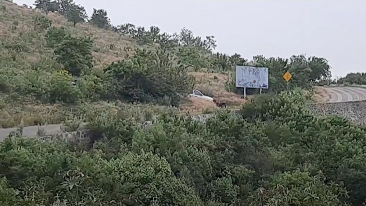Fue descubierto a un costado de la carretera que conduce hacia la comunidad de Tierras Negras. | Redes Sociales