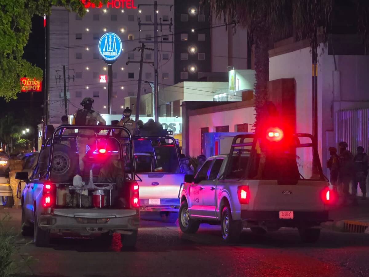 Los hechos se registraron sobre el bulevar Antonio Rosales, en el cruce con la calle Ignacio Ramírez, en Los Mochis. | Especial