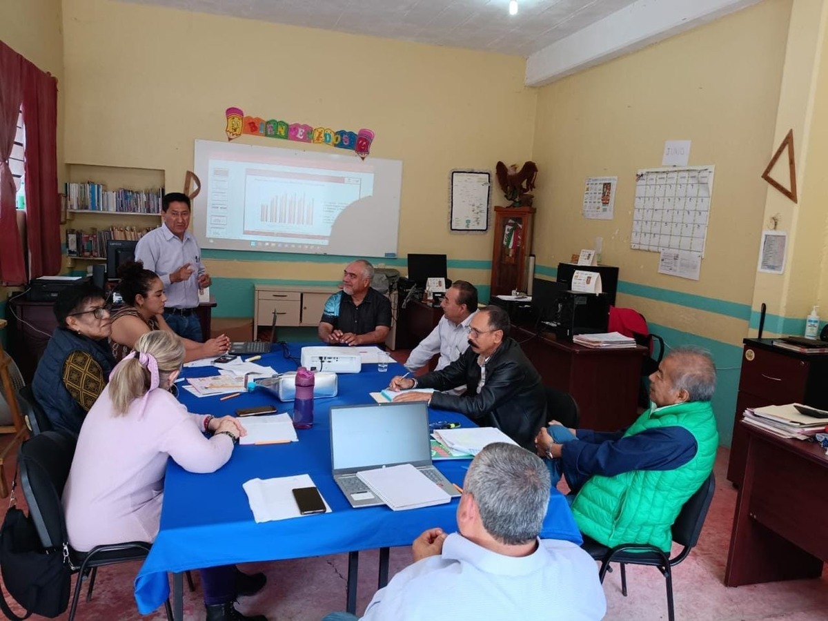 Hidalgo acerca capacitación docente con 24 Centros de Maestros. (Cortesía: IHE)