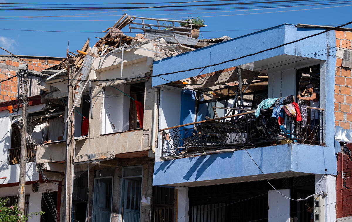 Hospitales tuvieron que ser evacuados tras el terremoto.