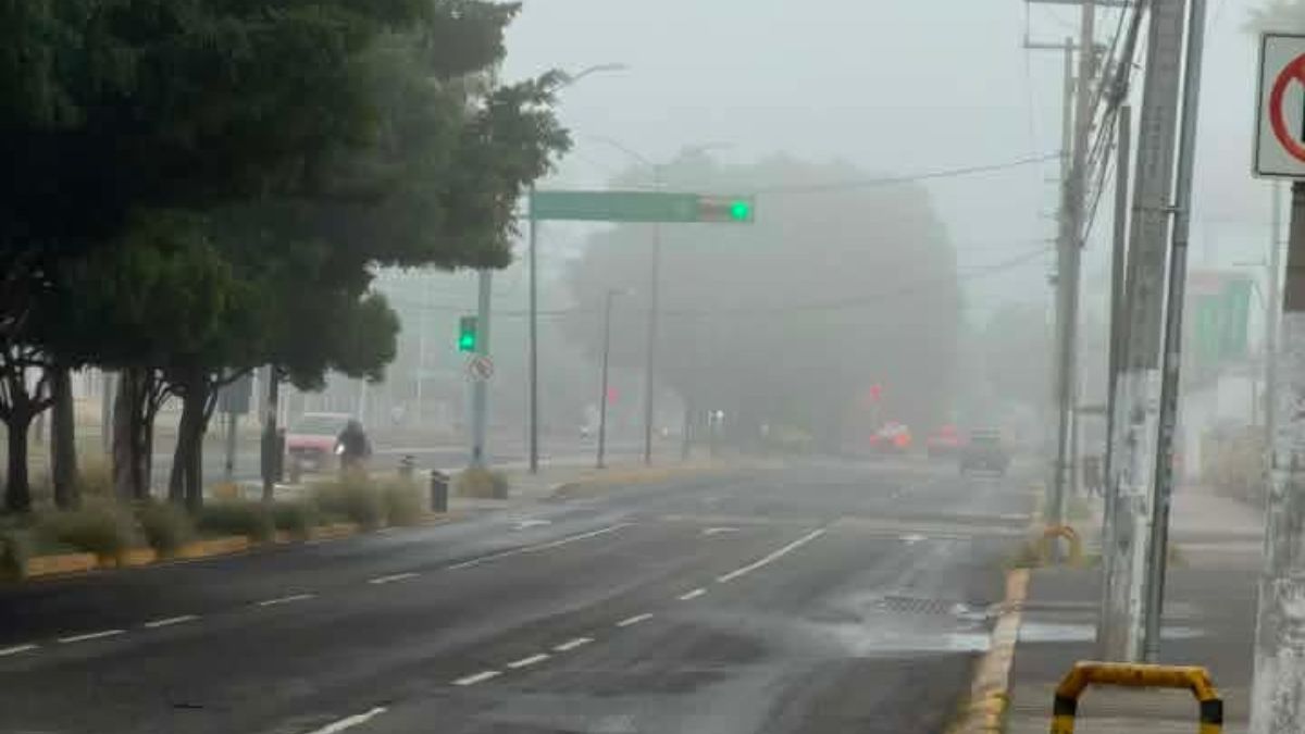 La neblina fue observada en distntas zonas de la ciudad. | Redes Sociales @Dani Lodbrok