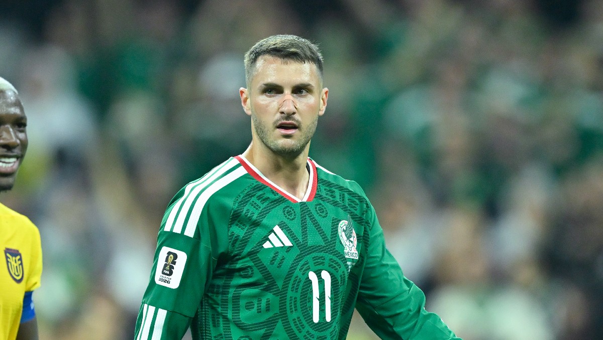 Santiago Gimenez da el sí y se acerca al Porto (Imago7)