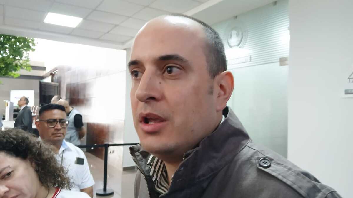 El diputado local por Tizayuca, Juan Pablo Escalante Urban, reconoció la problemática que representa este hallazgo en su demarcación. (Teodoro Santos)