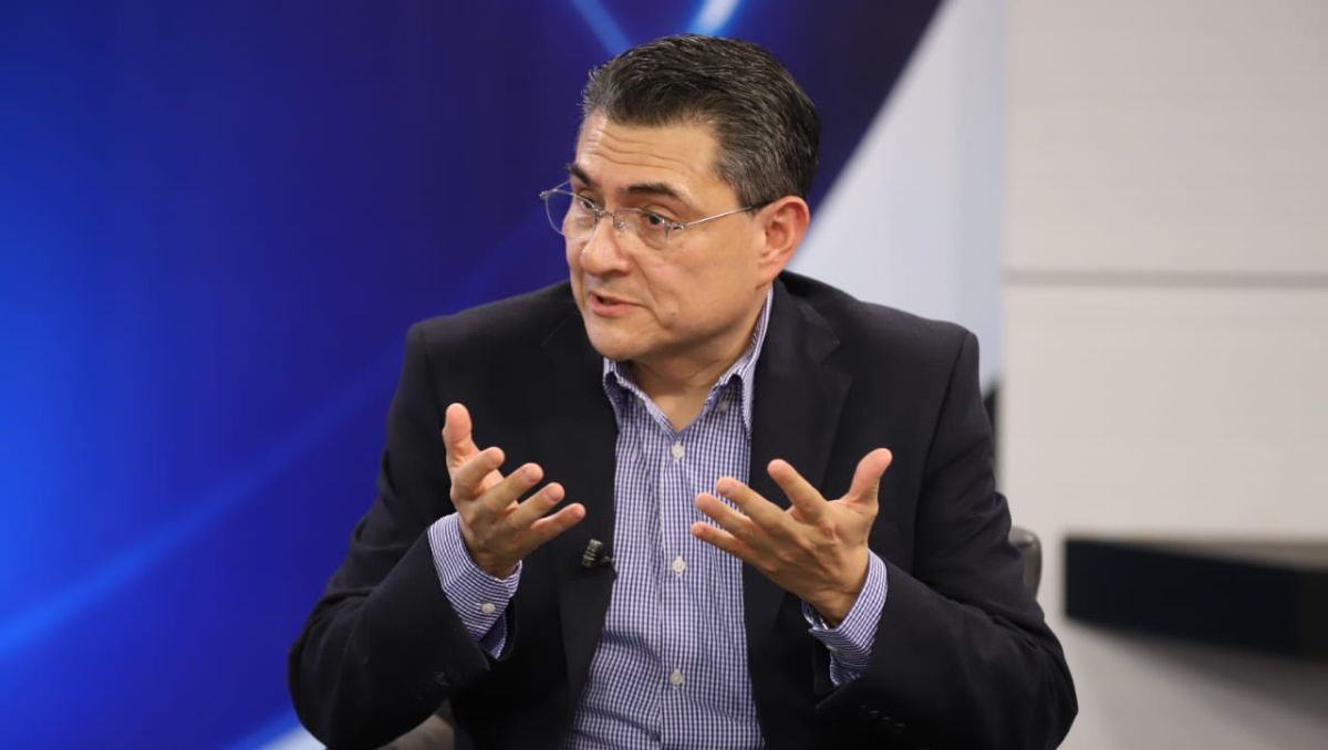 El especialista dice que la pérdida del conocimiento es más frecuente en las hemorragias que en los infartos. Luis Guerra
