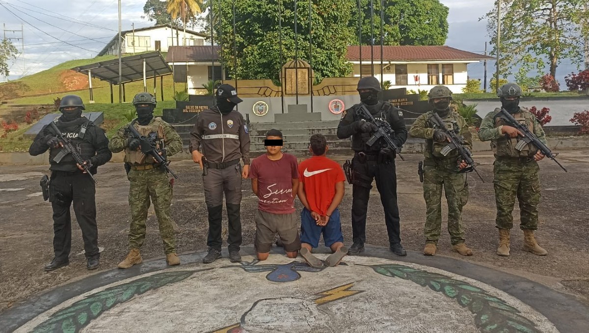 Se identificó como implicados a un colombiano de 22 años y a un ecuatoriano de 17 | Foto: Ministerio del Interior