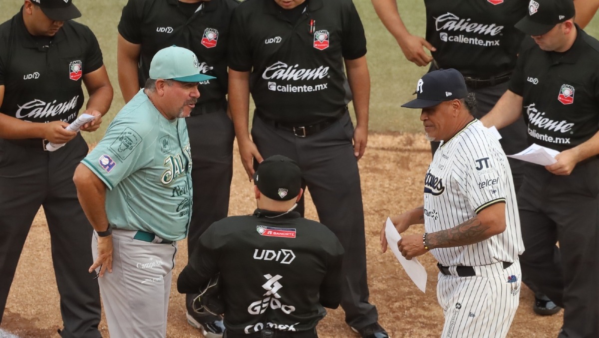 Sultanes de Monterrey y Charros de Jalisco reanudan en Zapopan su serie de playoffs, en donde los Fantasmas Grises llevan la ventaja. (Roberto Alanís)