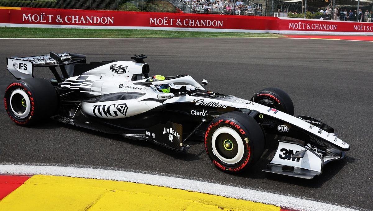 Cadillac, escudería de 'Checo' Pérez, despide a Graeme Lowdon y anuncia a su nuevo director (Reuters)