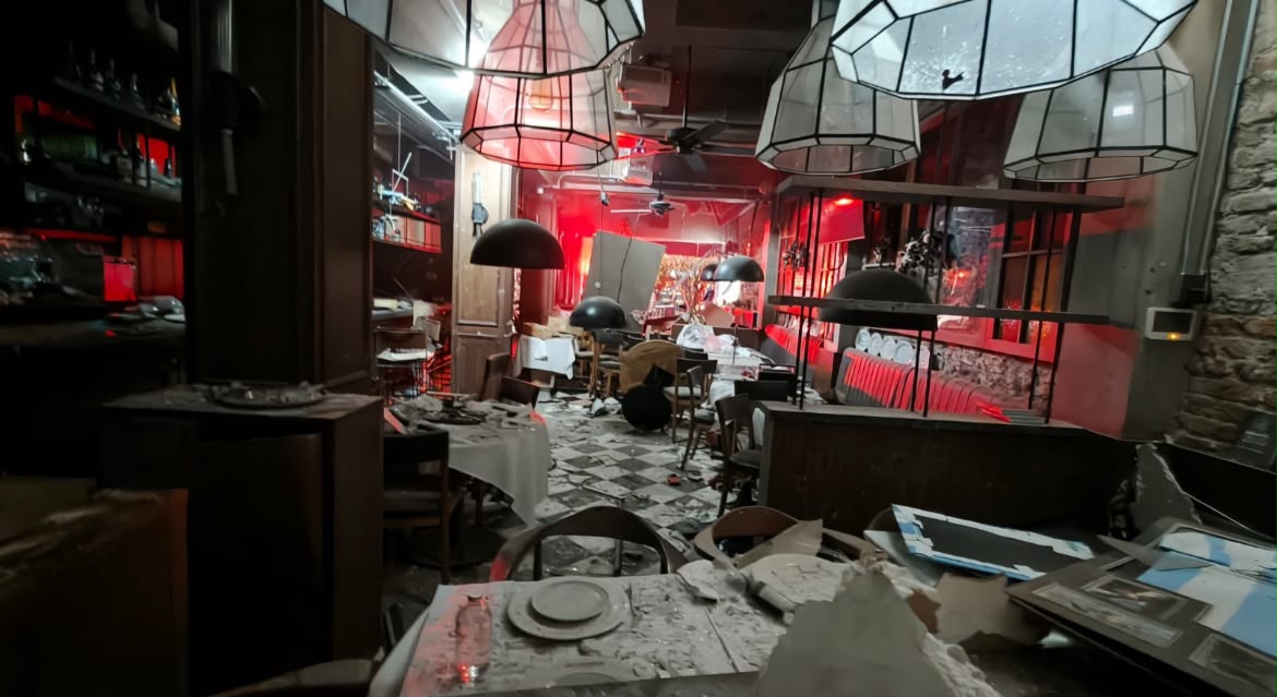 El fuego se originó en una campana de cocina. (Foto: @JefeVulcanoCova)